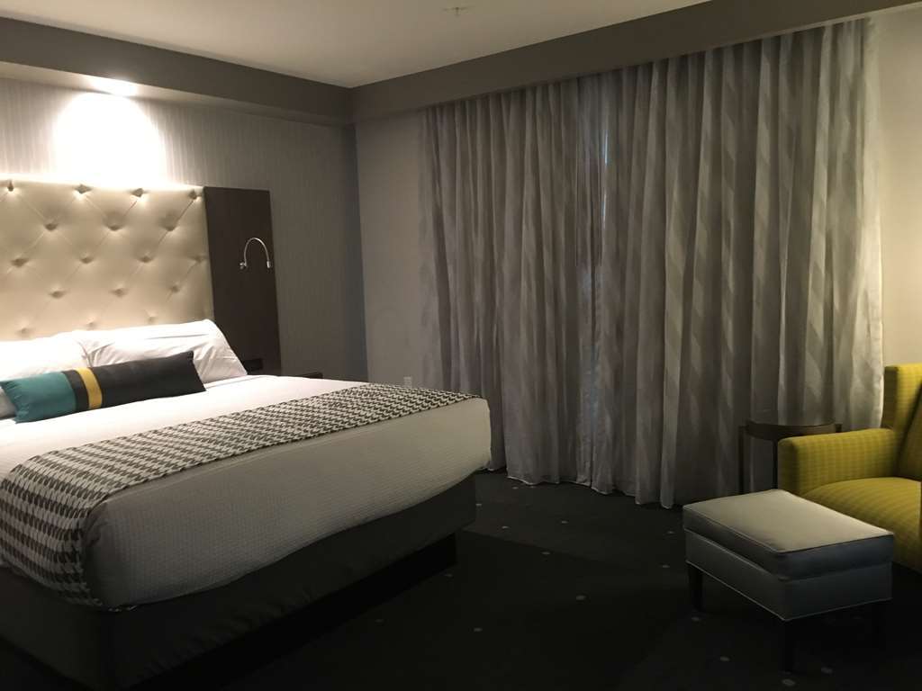 Best Western Premier Hotel At Fisher'S Landing Vancouver Cameră foto